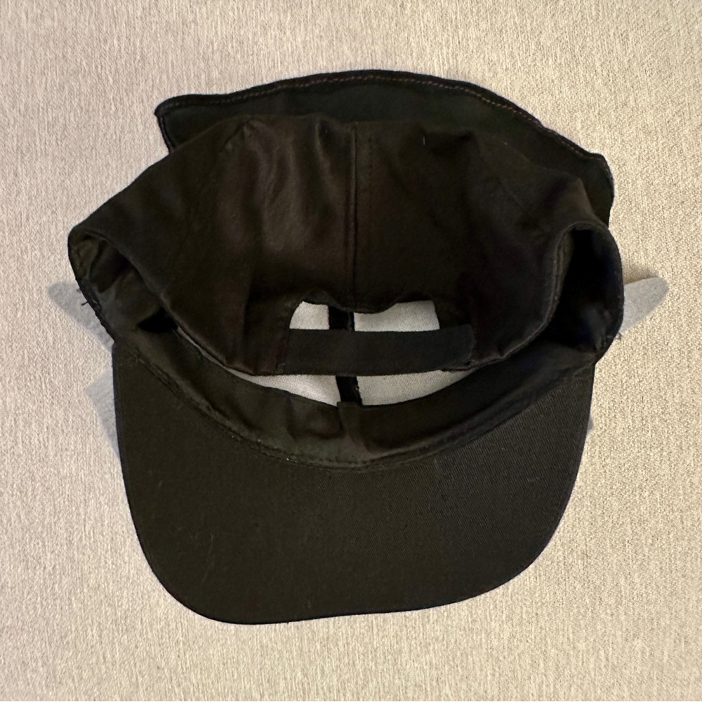 Vampire Bat Cap - Picture 3 of 4